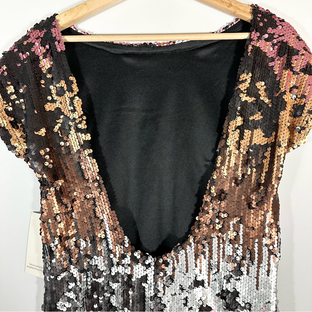 TOBI - NWT Shine Me Up Sequin Mini Shift Dress Size XS - Picture 7 of 10
